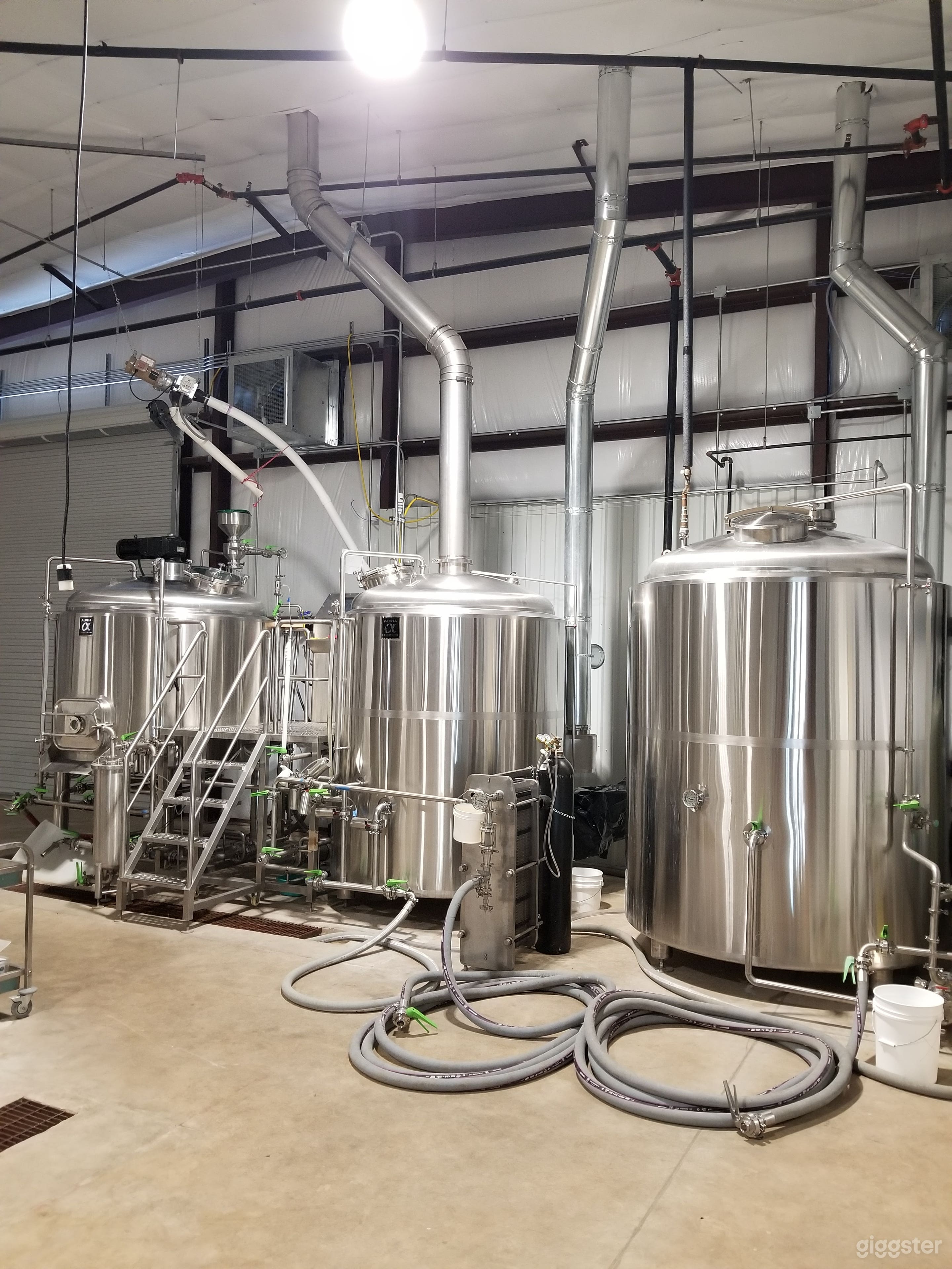 Well Lit Craft Brewery in Hudson Oaks Photo 3