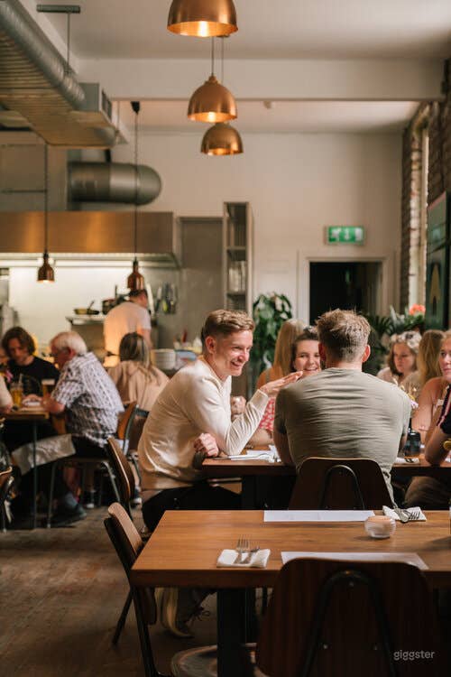  Homey Indoor Restaurant in Liverpool  