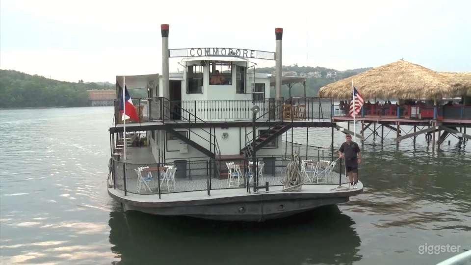Lake Austin Riverboats Photo 2