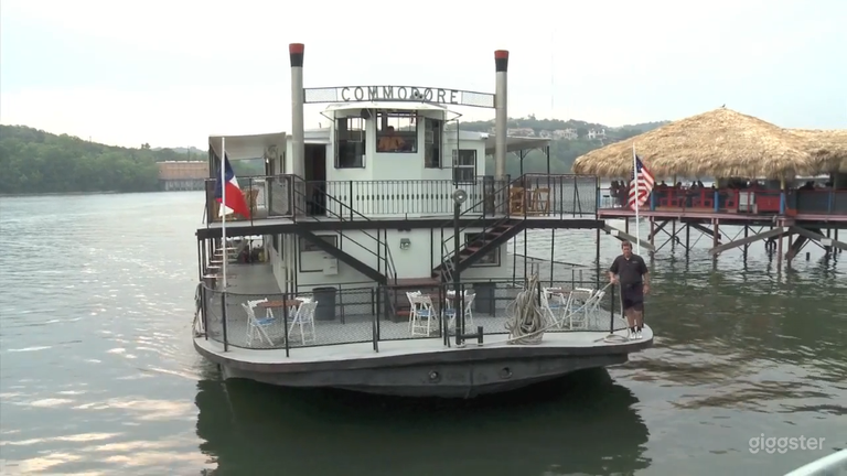  Lake Austin Riverboats 