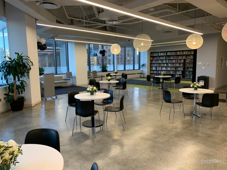  Versatile meeting space 