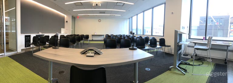  Versatile meeting space 