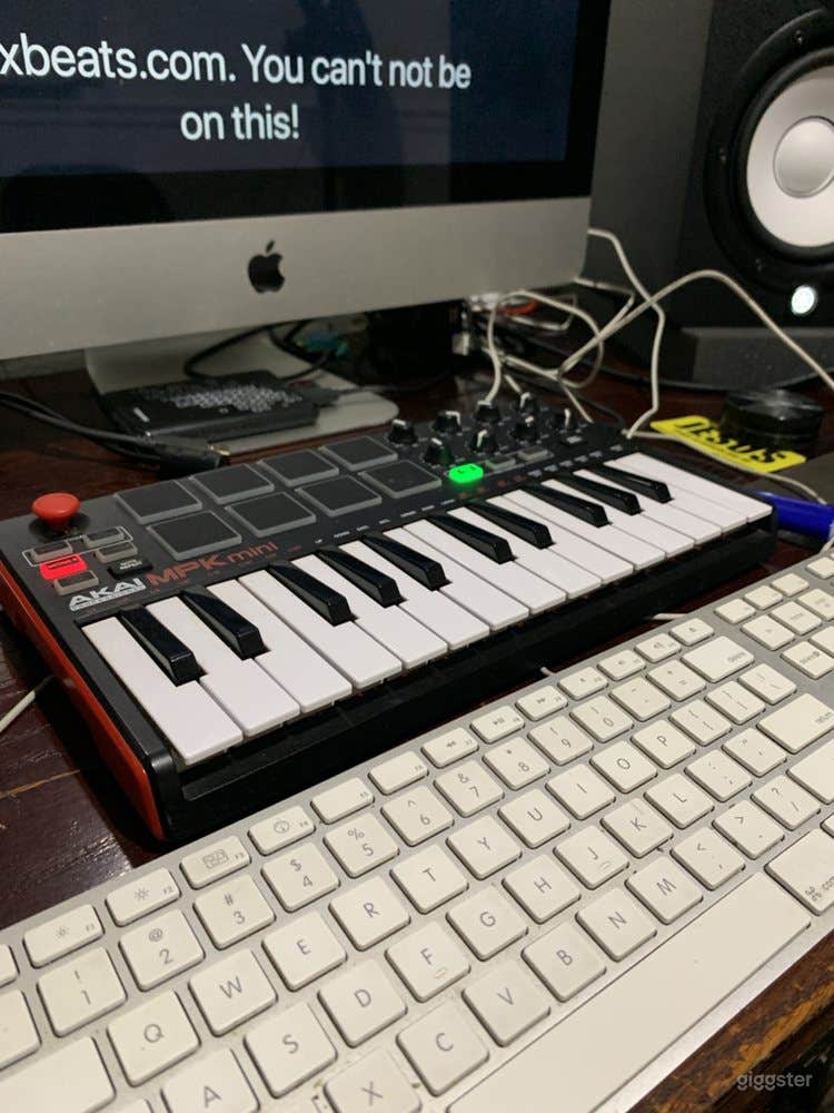 Recording Studio in Downtown West Palm Beach Photo 4