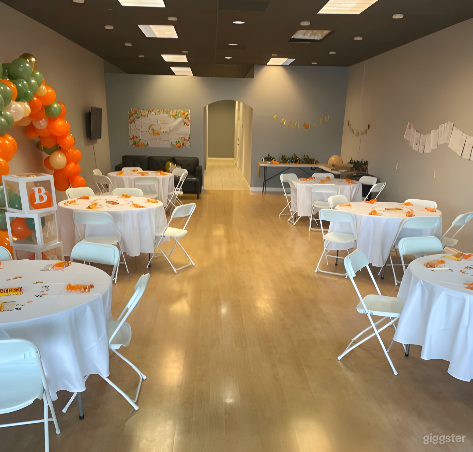 Modern &amp; Splendor Event Space Photo 1