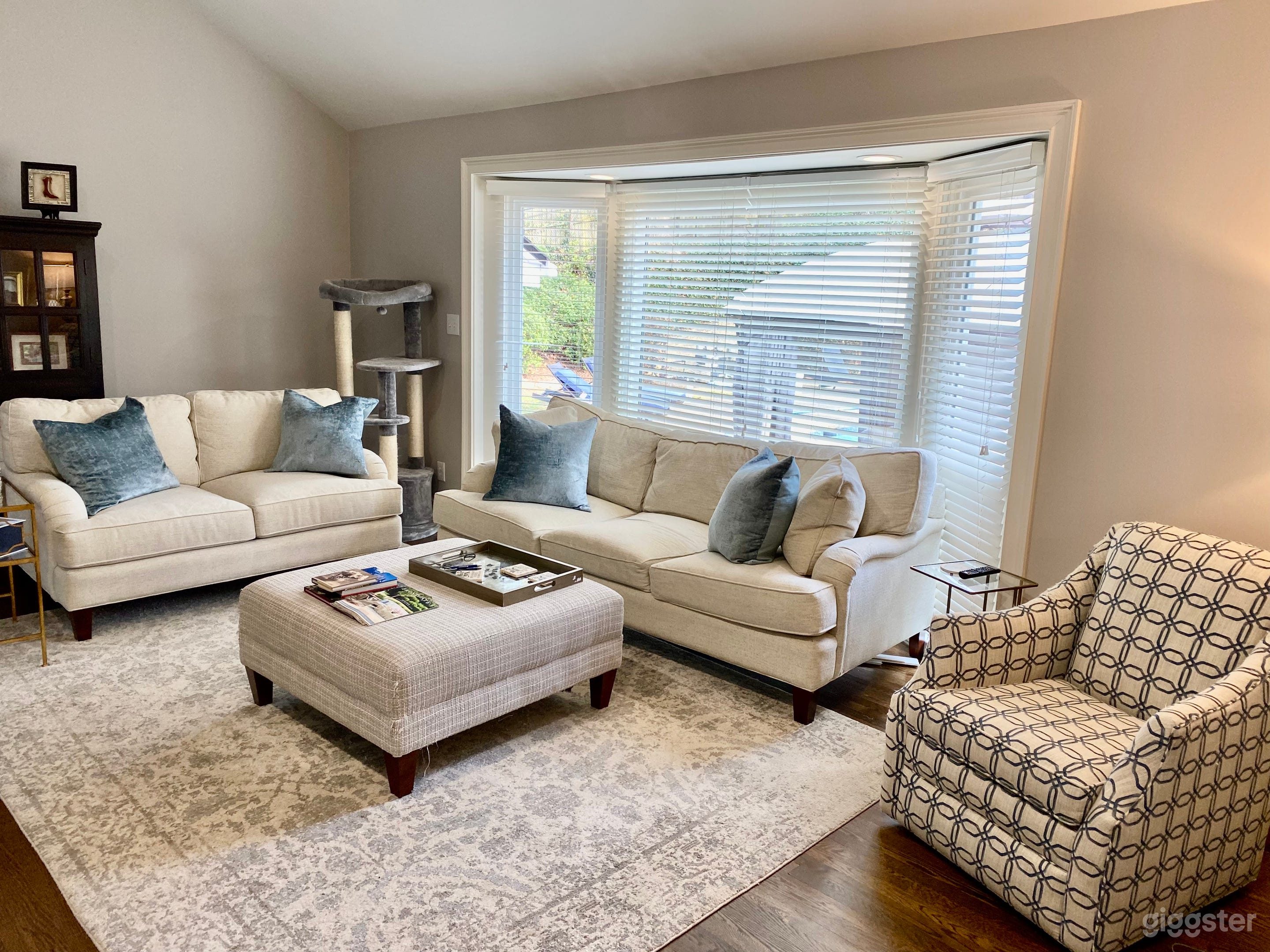 Cozy family room overlooks pool!