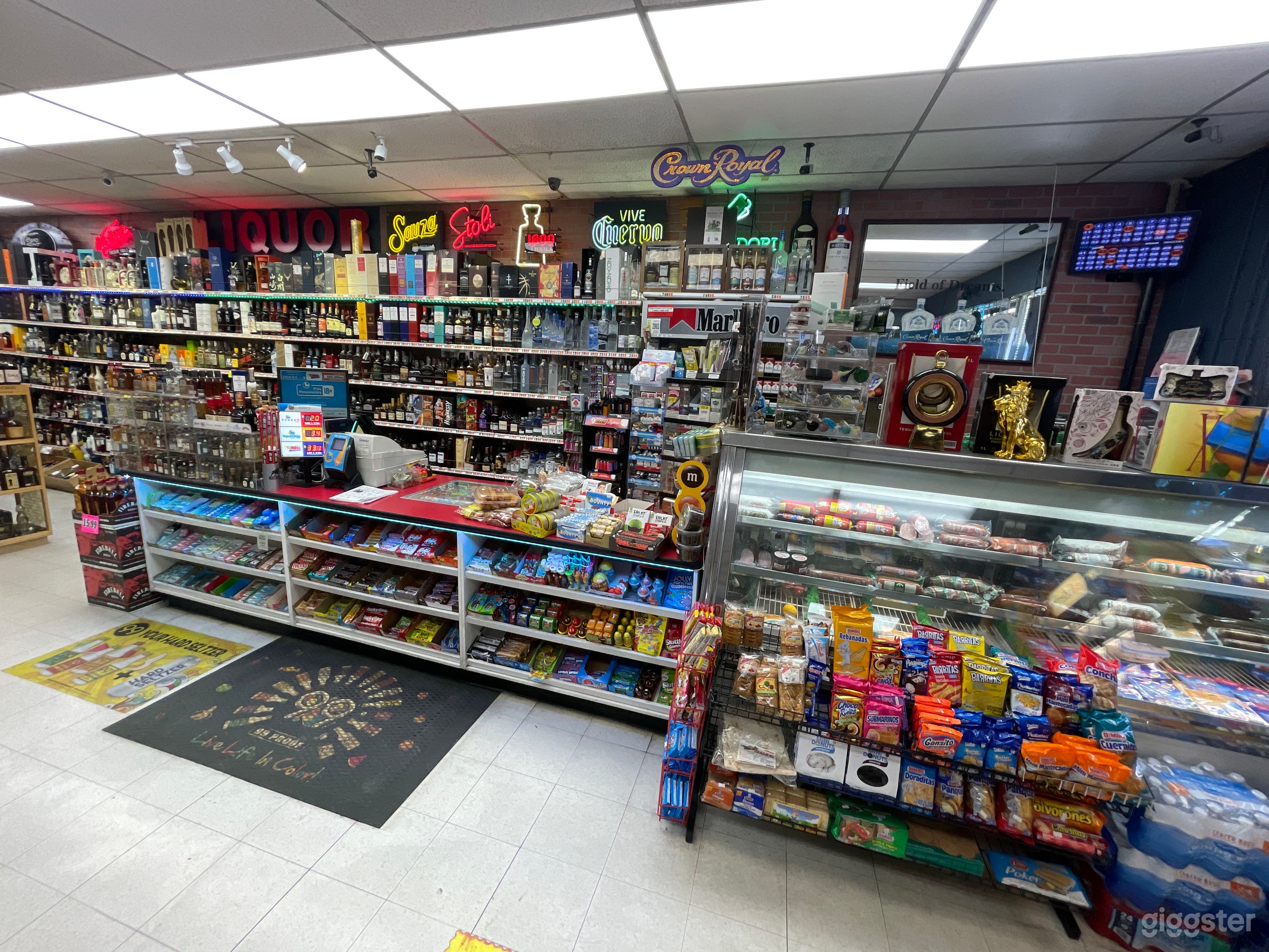 Liquor Store Photo 4