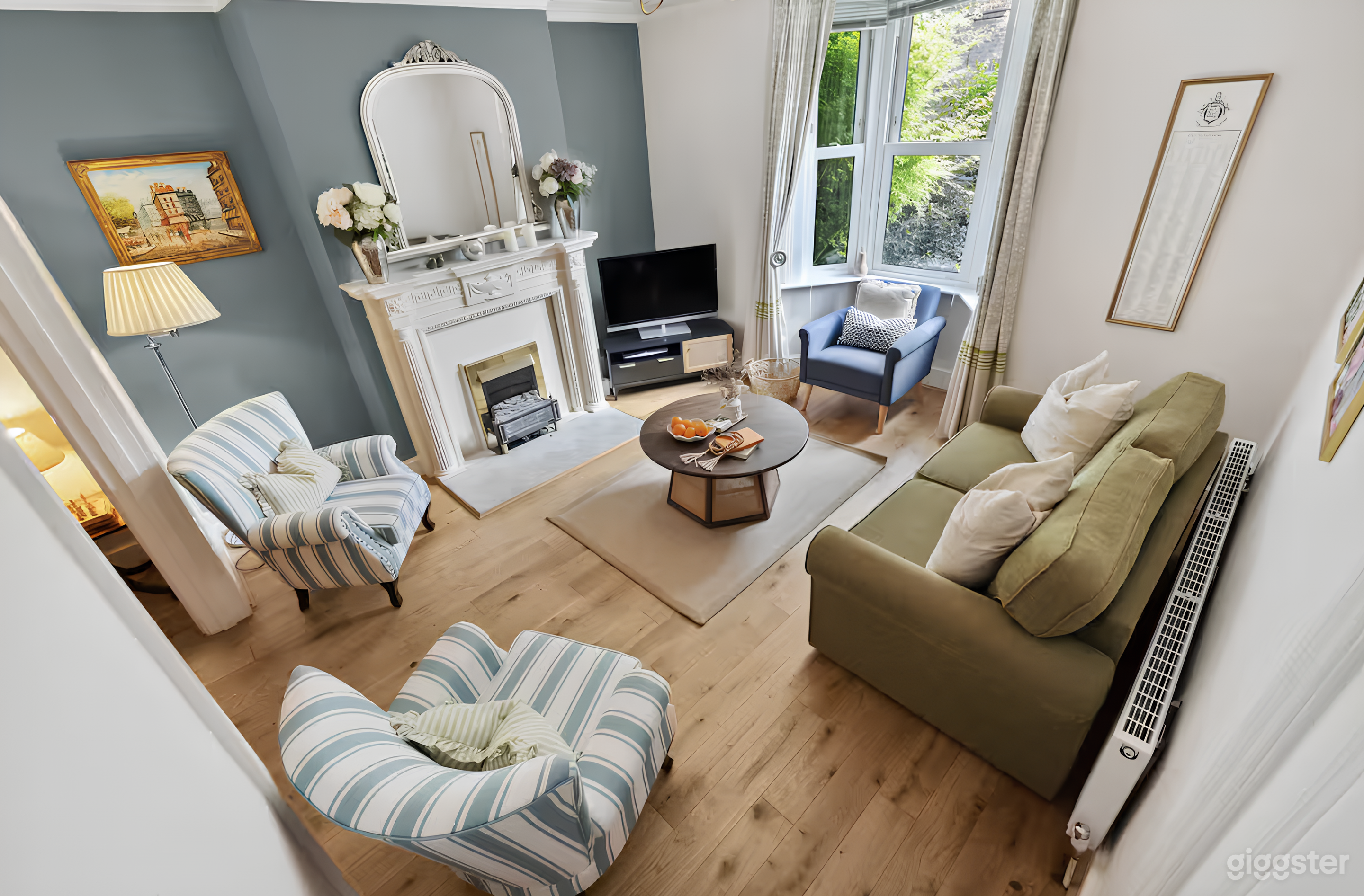 Rapunzel Apartment Photo 4