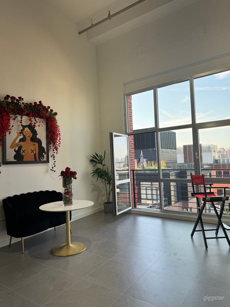  Dumbo Creative Loft Space  
