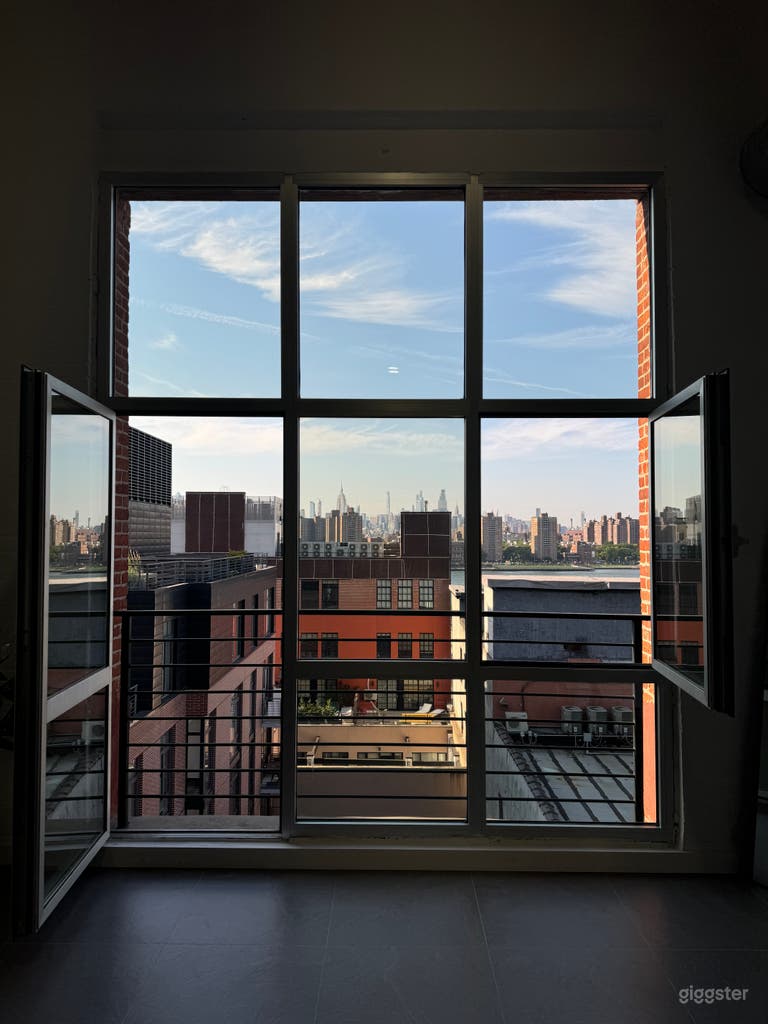  Dumbo Creative Loft Space  