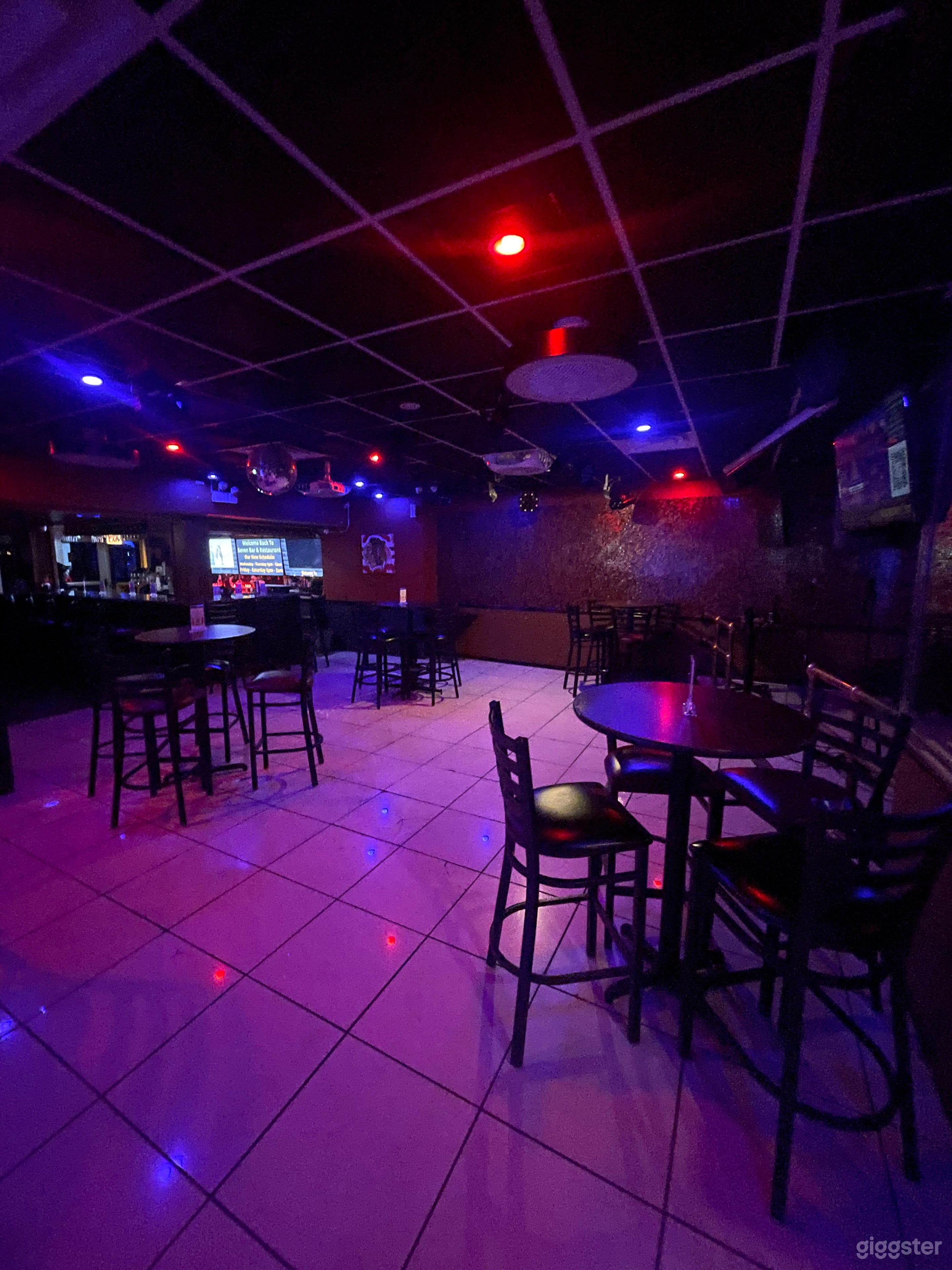 Seven Bar and Restaurant Photo 1