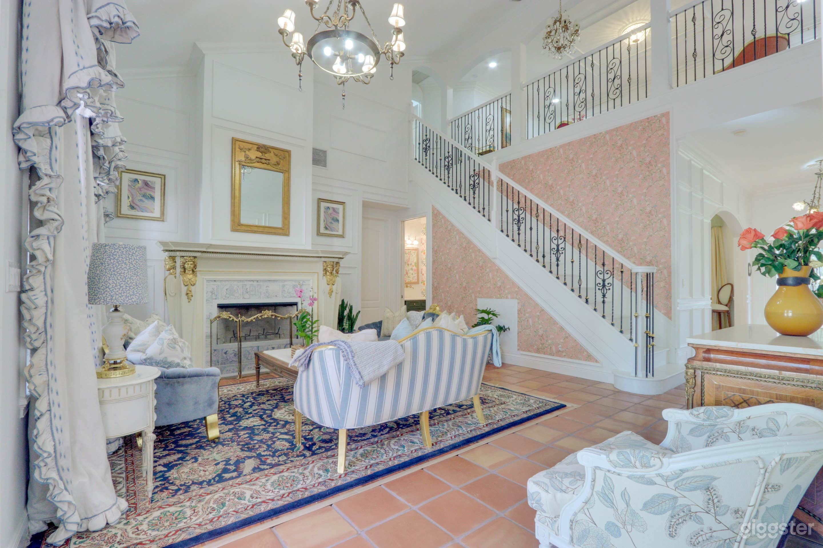 Timeless French Euro Estate in Picturesque Rural Suburb Photo 2