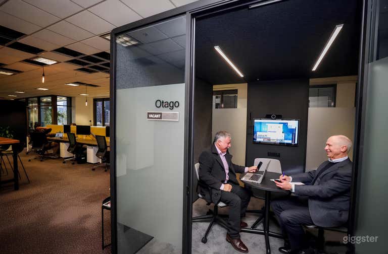  Otago I Meeting Room Pod for 3 person 