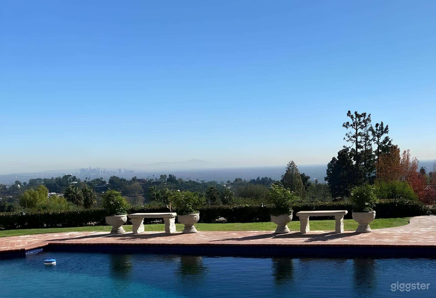 Bel Air Mansion – Pool, Mediterranean Style & Skyline Views Photo 2