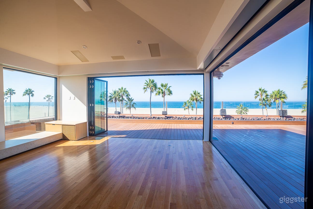 Best Venice Beach Front Rooftop Penthouse Photo 4
