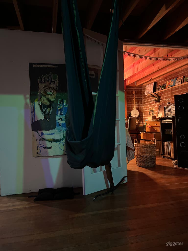  Brick and Beam Warehouse in Historic Cigar Factory 