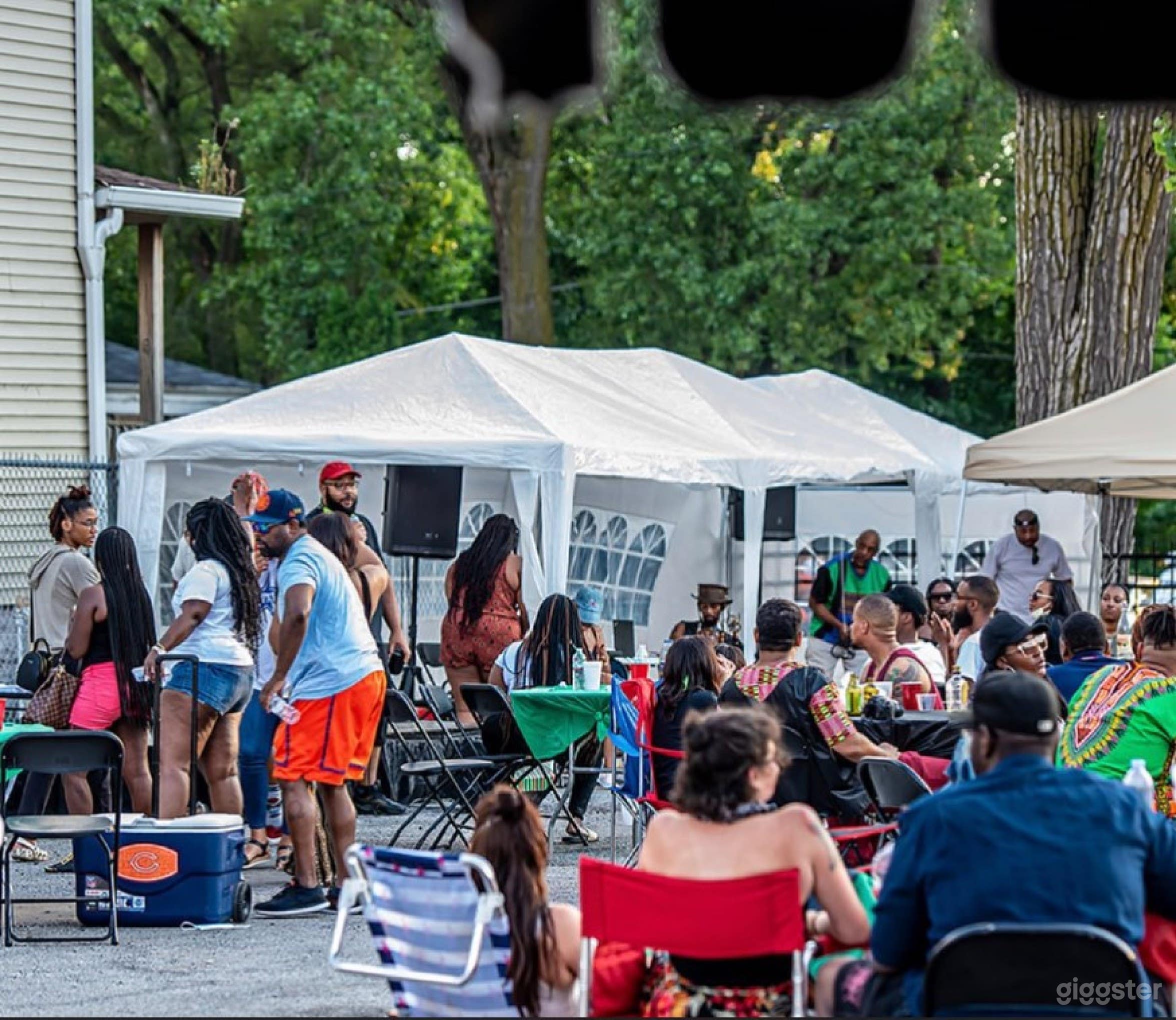 Outdoor Patio In Chicago Photo 2