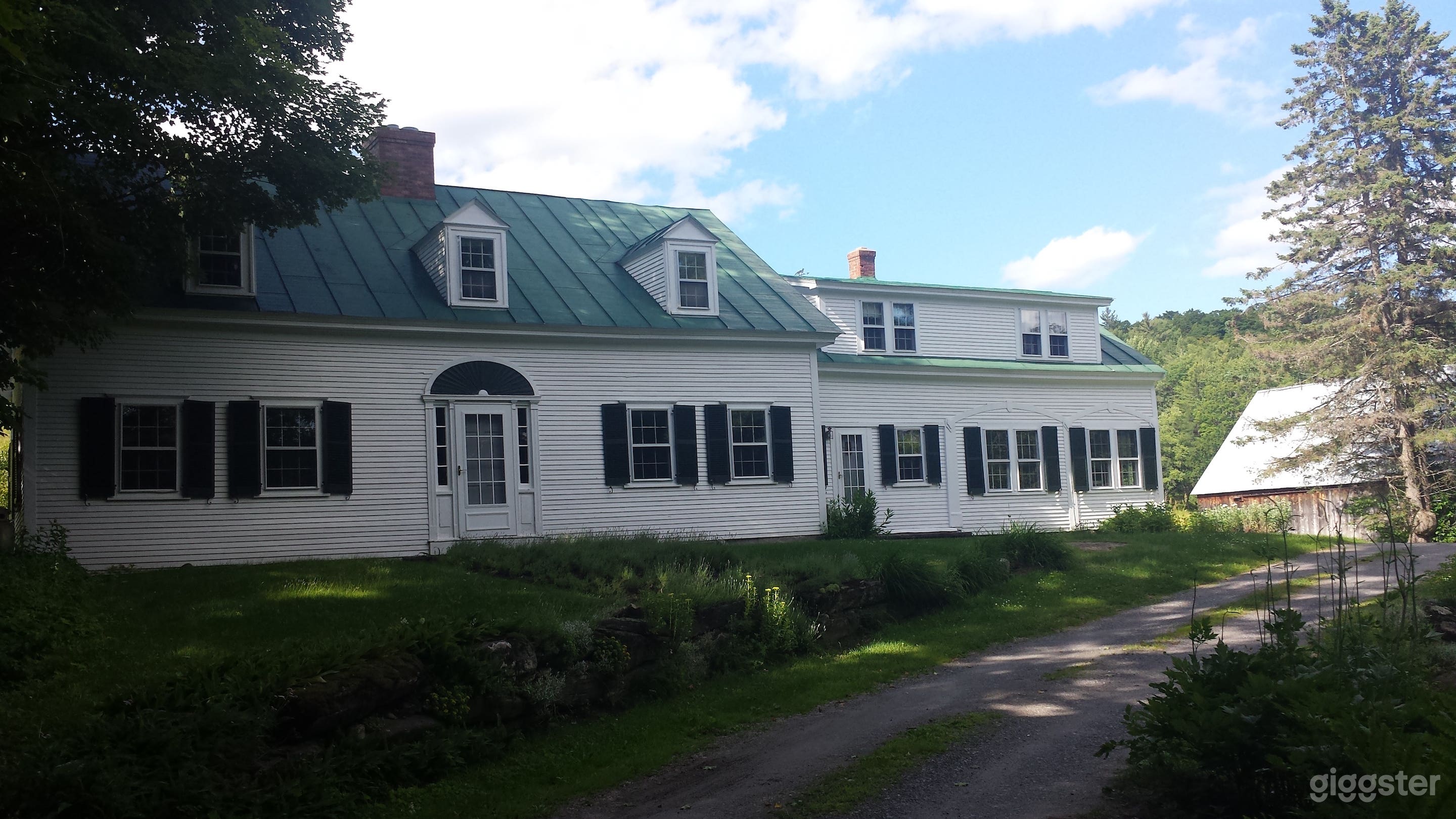 New England Farm House on 500 Acres Photo 1