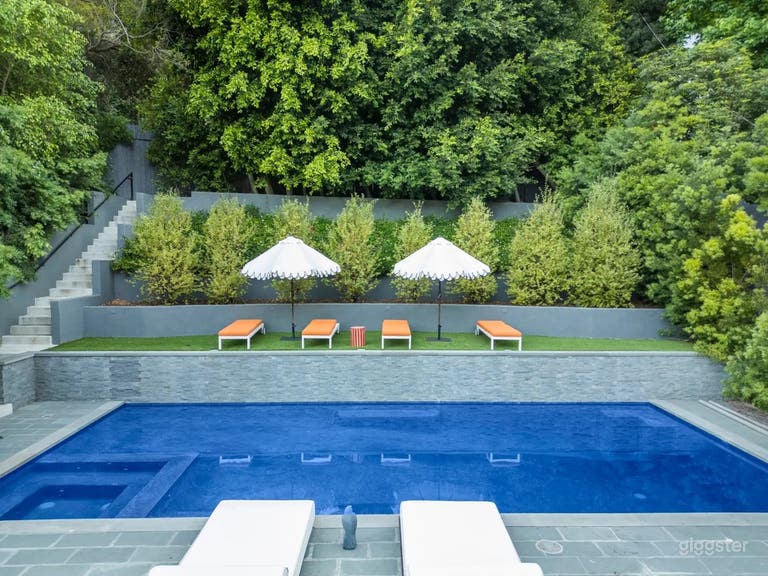  BEVERLY HILLSIDE OUTDOOR POOL 