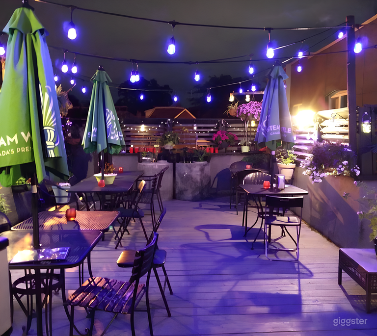  Patio Acogedor Bajo las Estrellas 