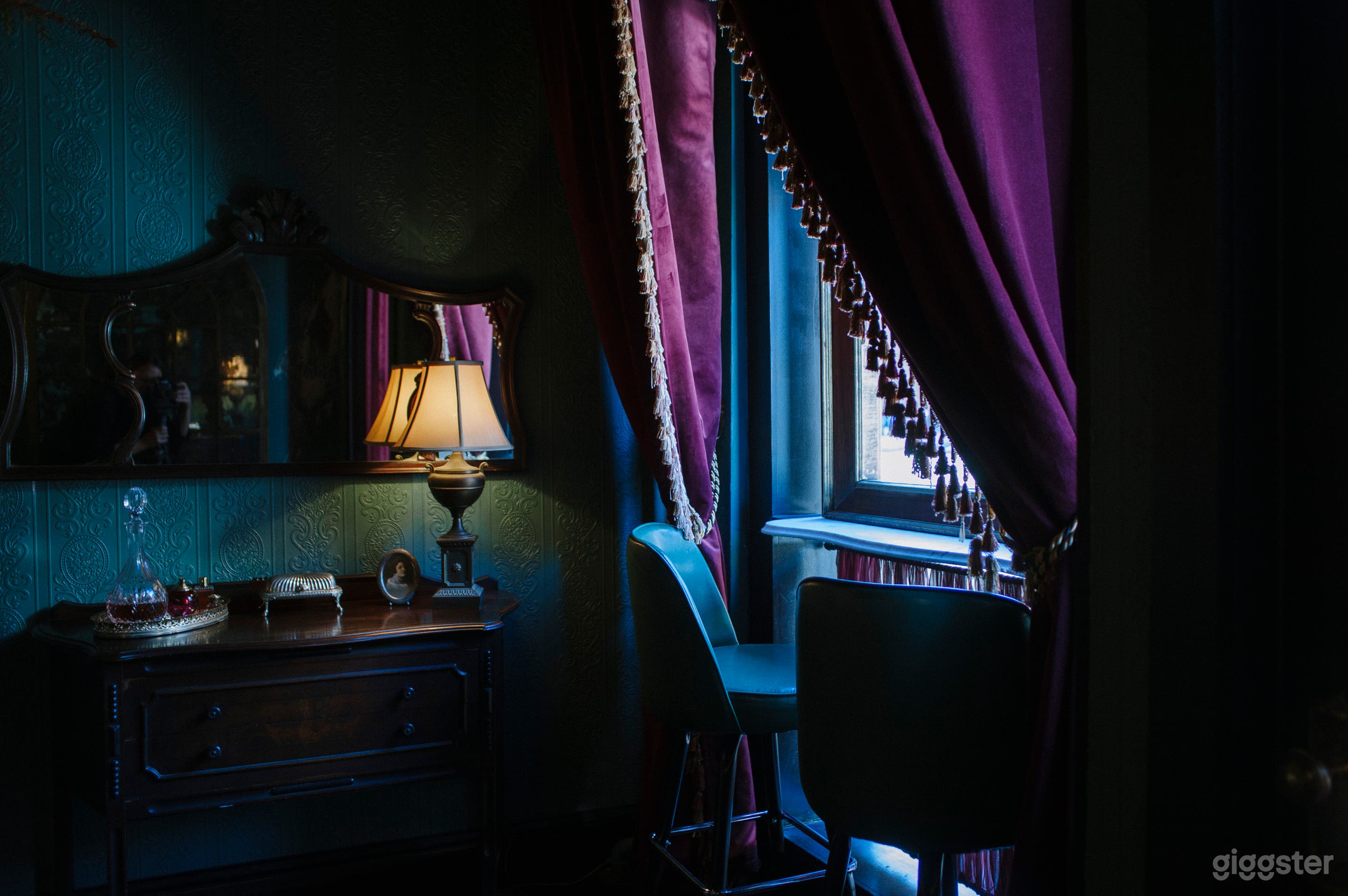 Barely Disfigured Photo 4