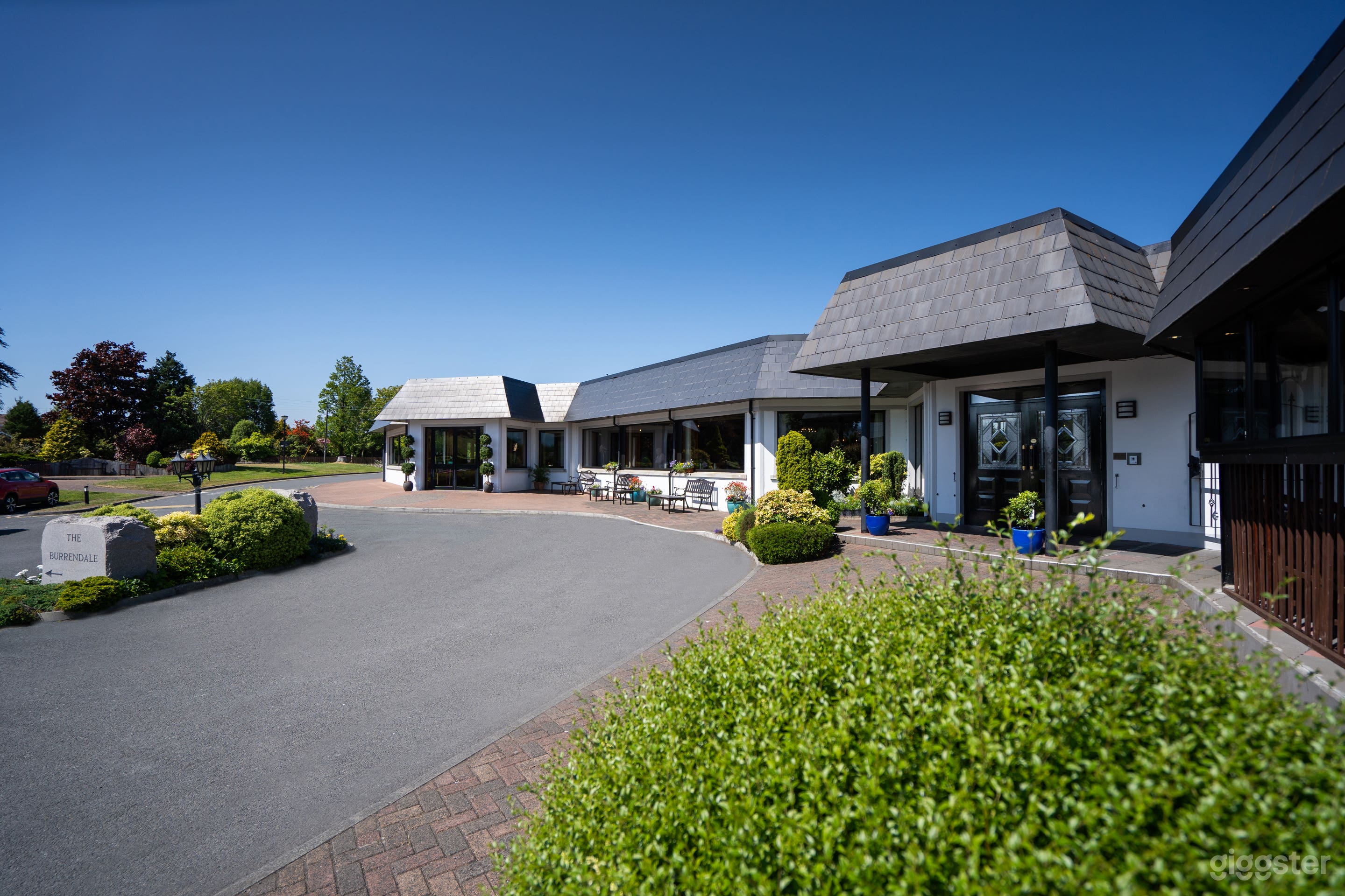 4 Star Hotel Country Club &amp; Spa in Newcastle Photo 1