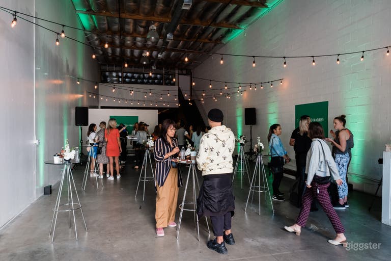  DTLA Industrial Storefront with High Ceilings 