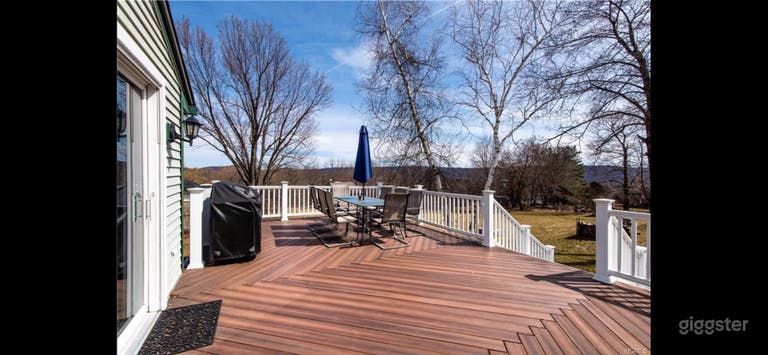  Deck (South East View) 