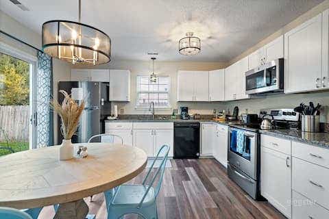 Grand Park Retreat: Family &amp; Team Stay/ Waffle Bar Photo 4