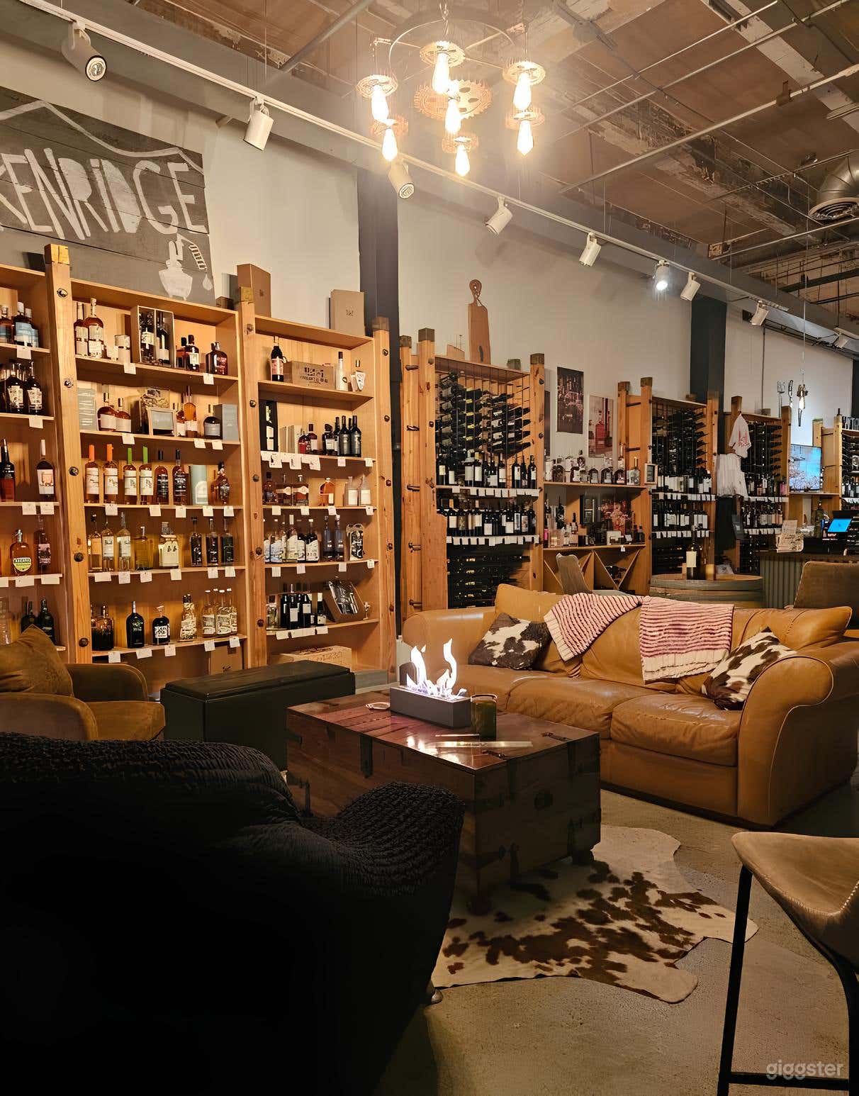 Rustic, Cozy Wine Shop &amp; Event Space Photo 3