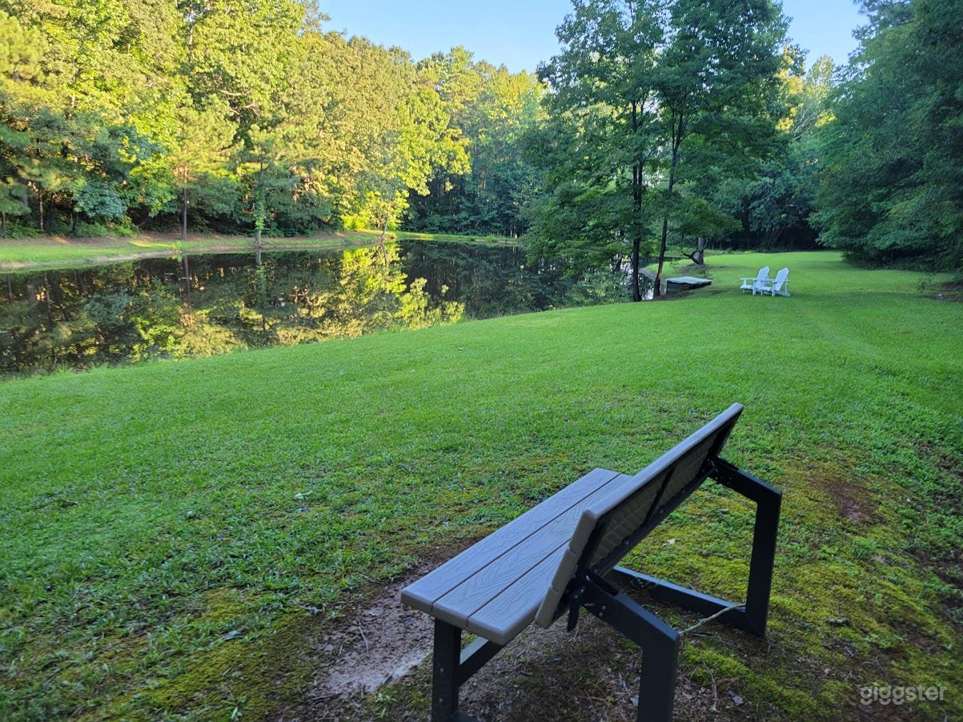  Tranquil Lakeside Haven Photo 3