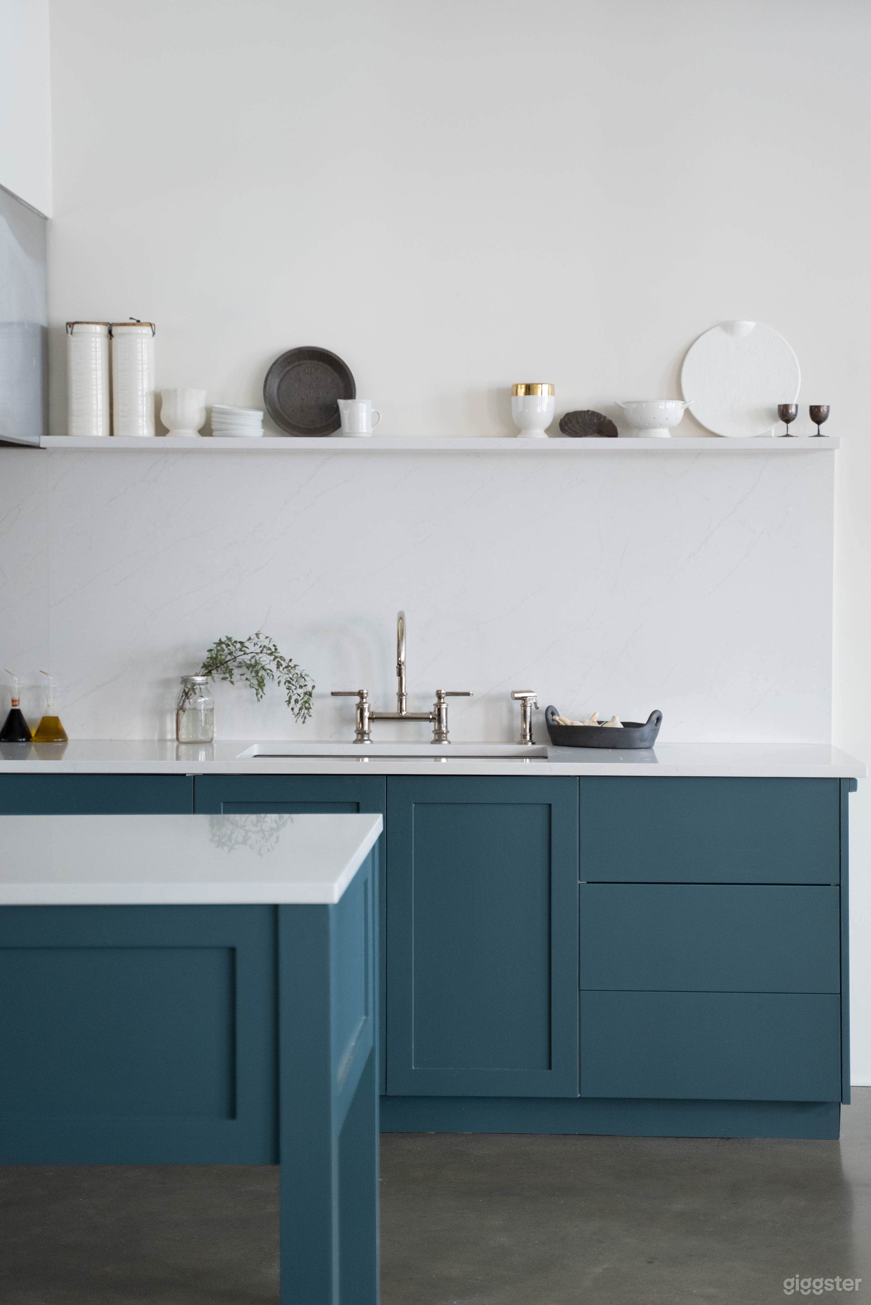 Natural Light Culinary Studio in Industrial Bldg Photo 3