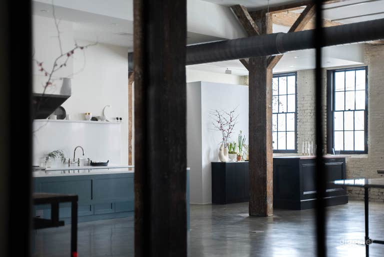  Natural Light Culinary Studio in Industrial Bldg 