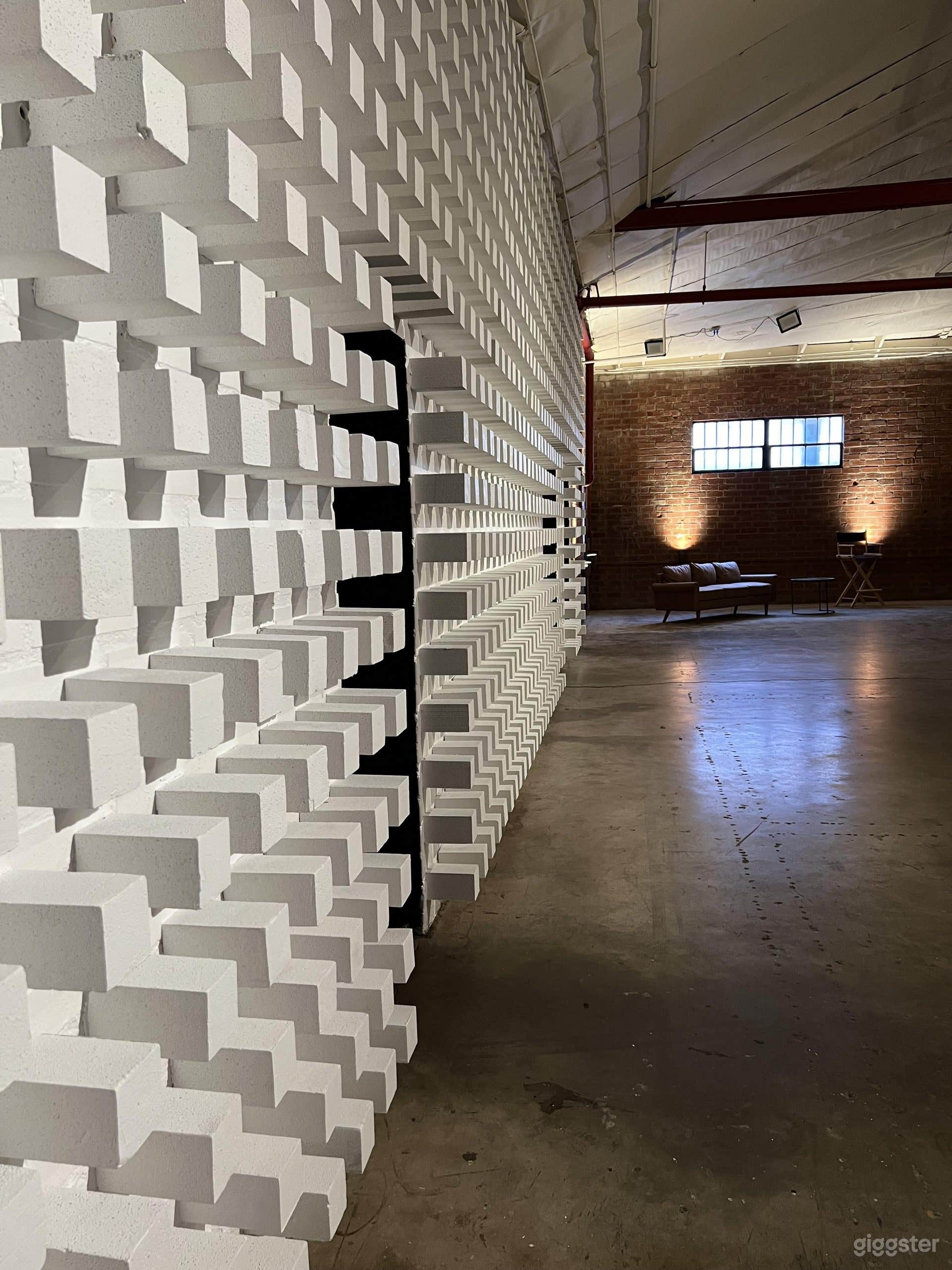 Open Box Stage Photo 4