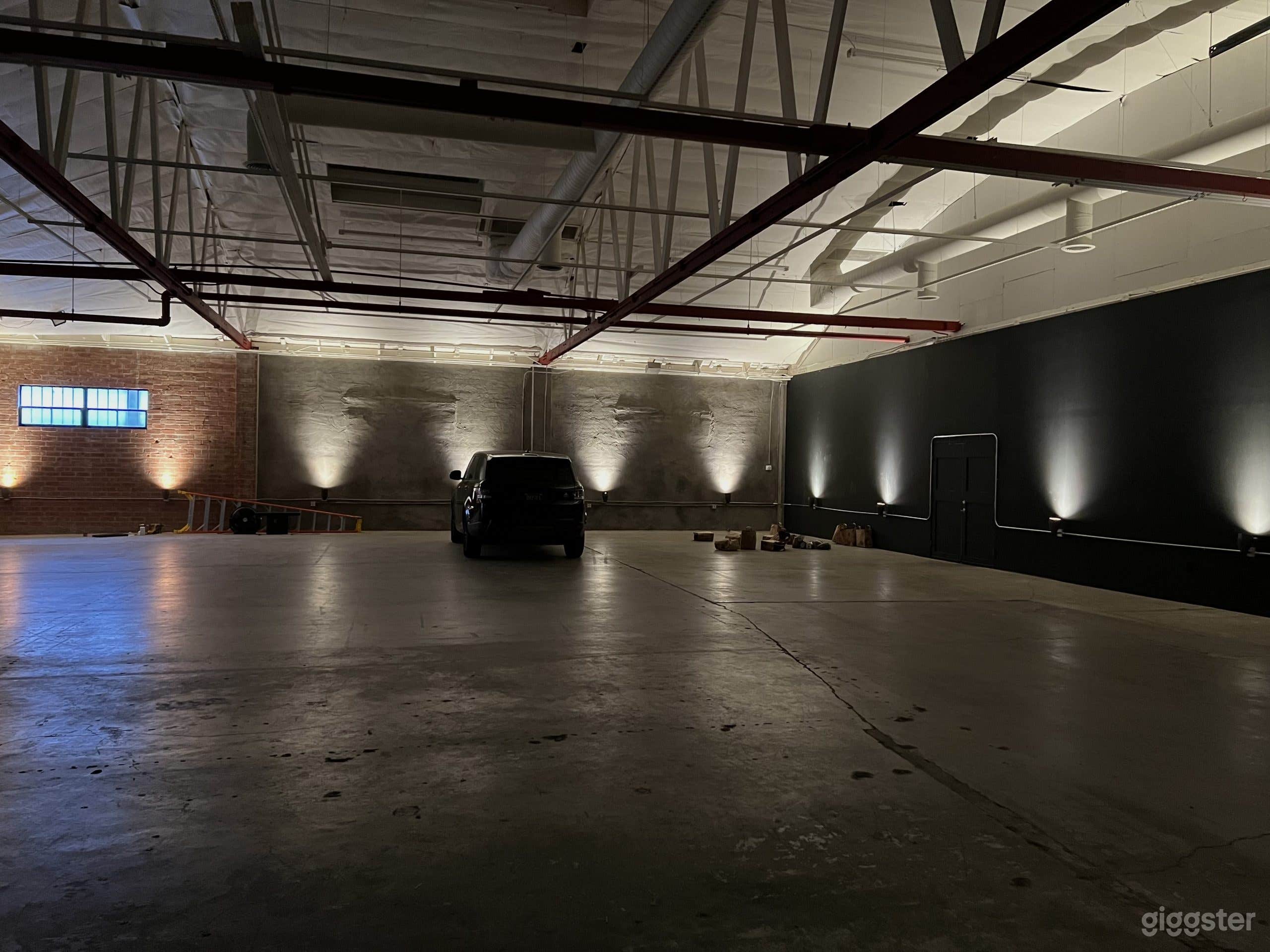 Open Box Stage Photo 3