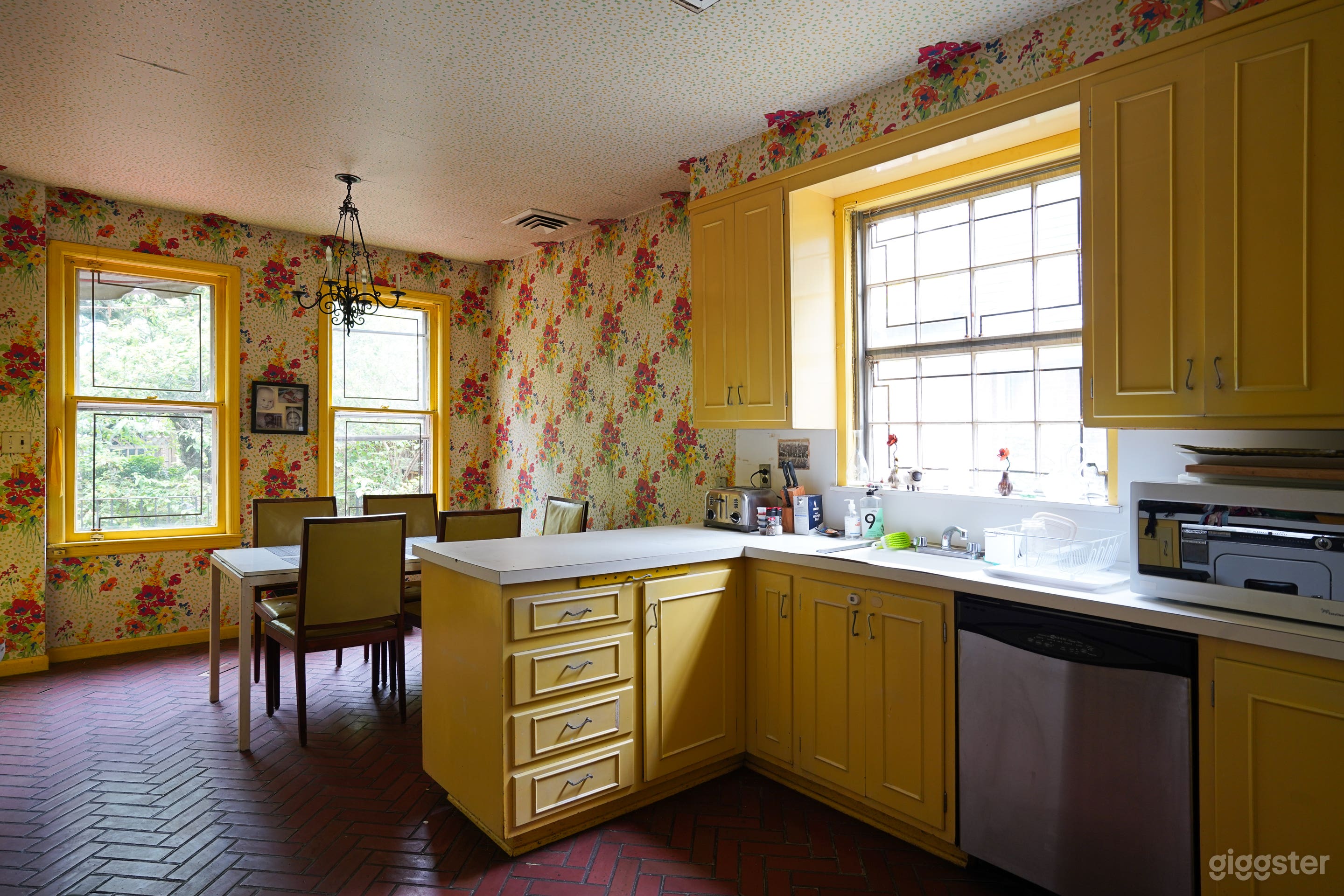 Wallpaper Perfection Photo 2