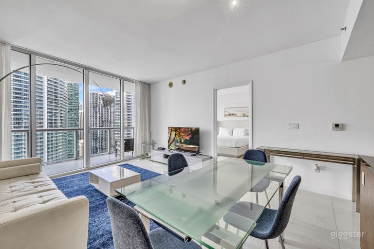  Minimalist Oceanfront Condo with Panoramic Views 