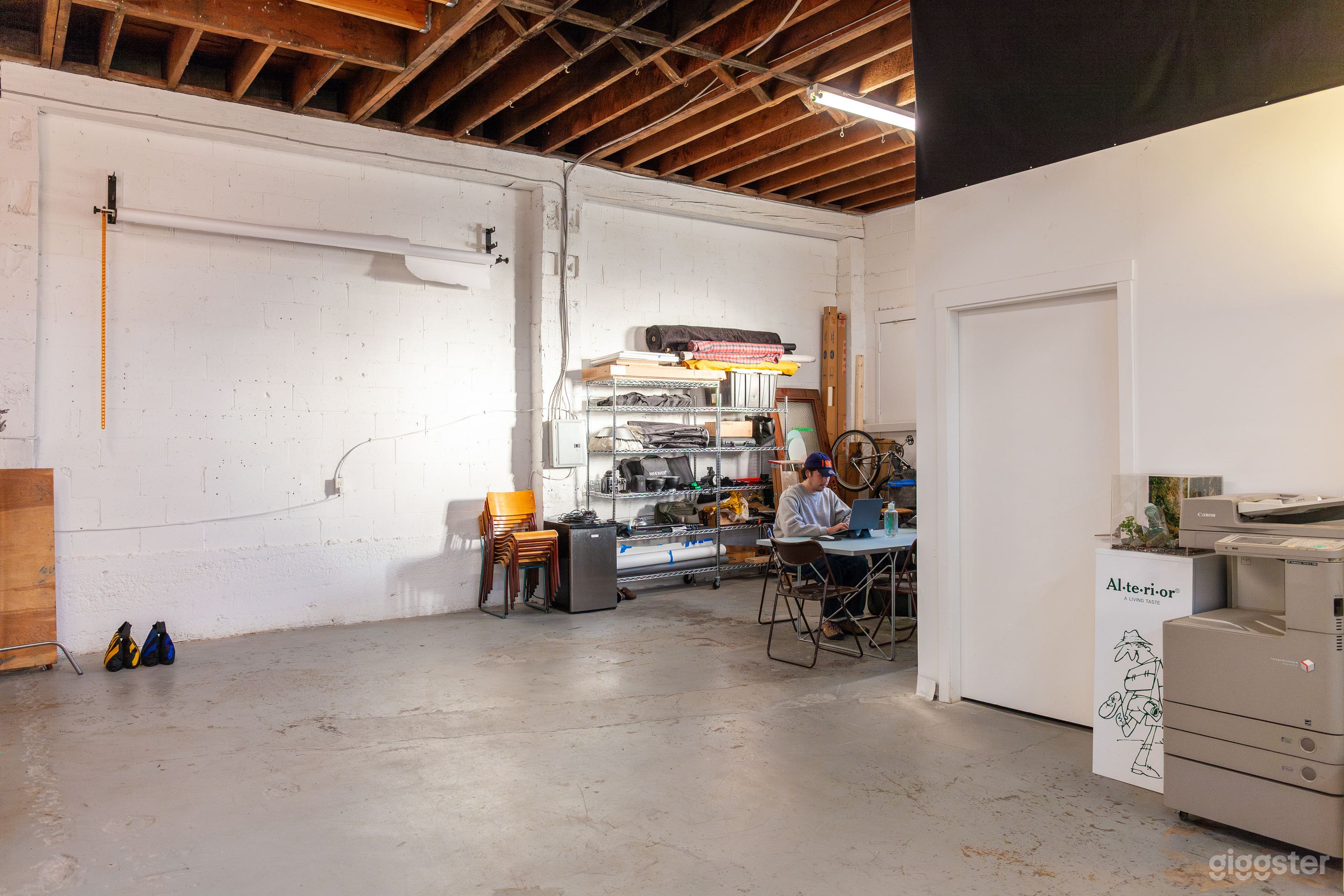 Industrial Vancouver Studio Photo 3