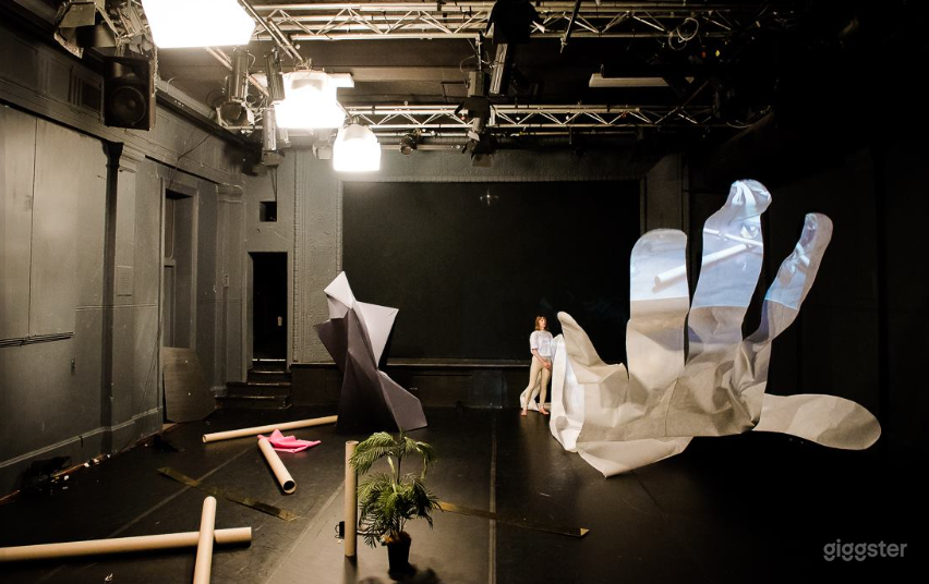 Sylvia Staehli Theatre Photo 3