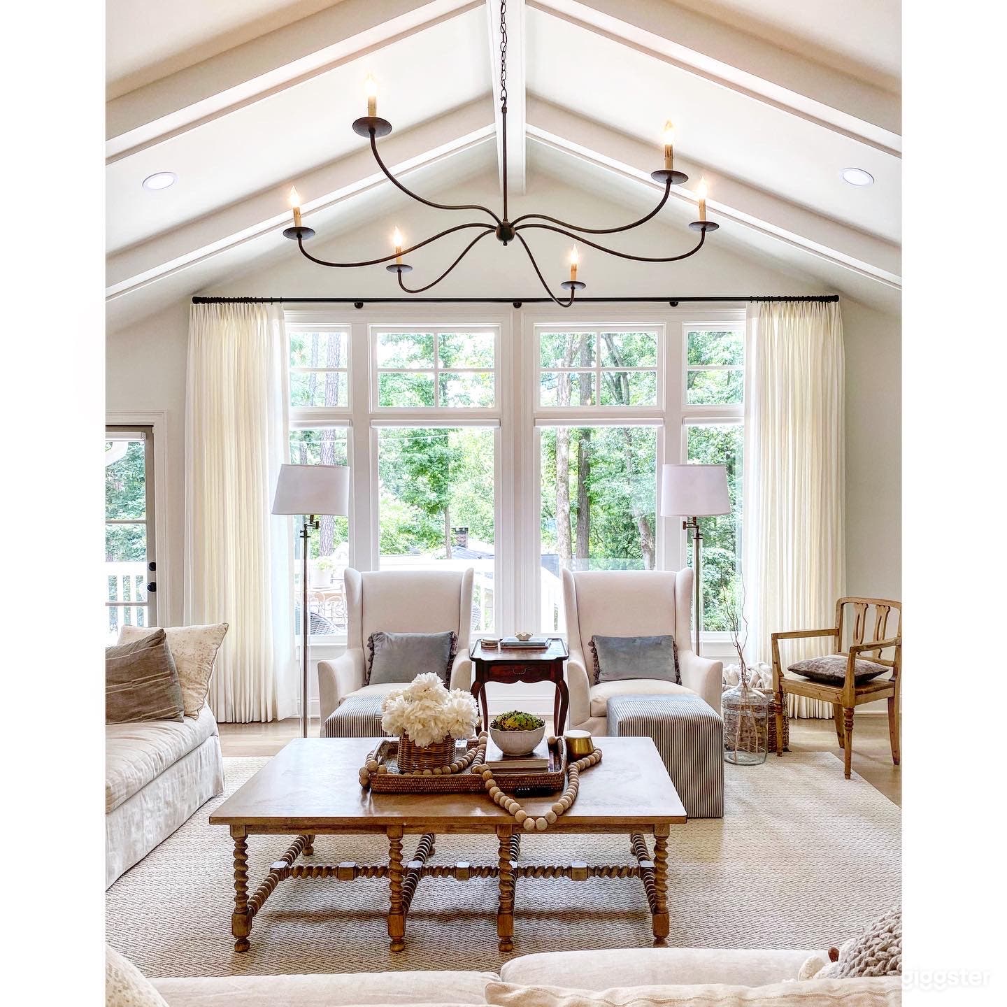 Brookhaven Renovated Ranch Photo 4