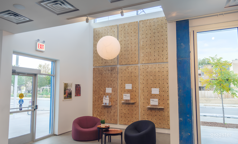  Flexible Space in West Side Chicago 