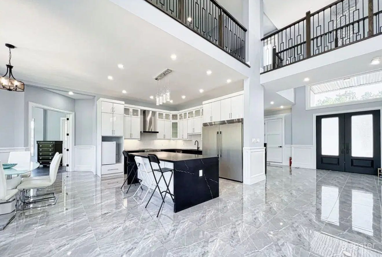 Opulent Oasis: Custom Kawartha Lakes Estate Home Photo 4