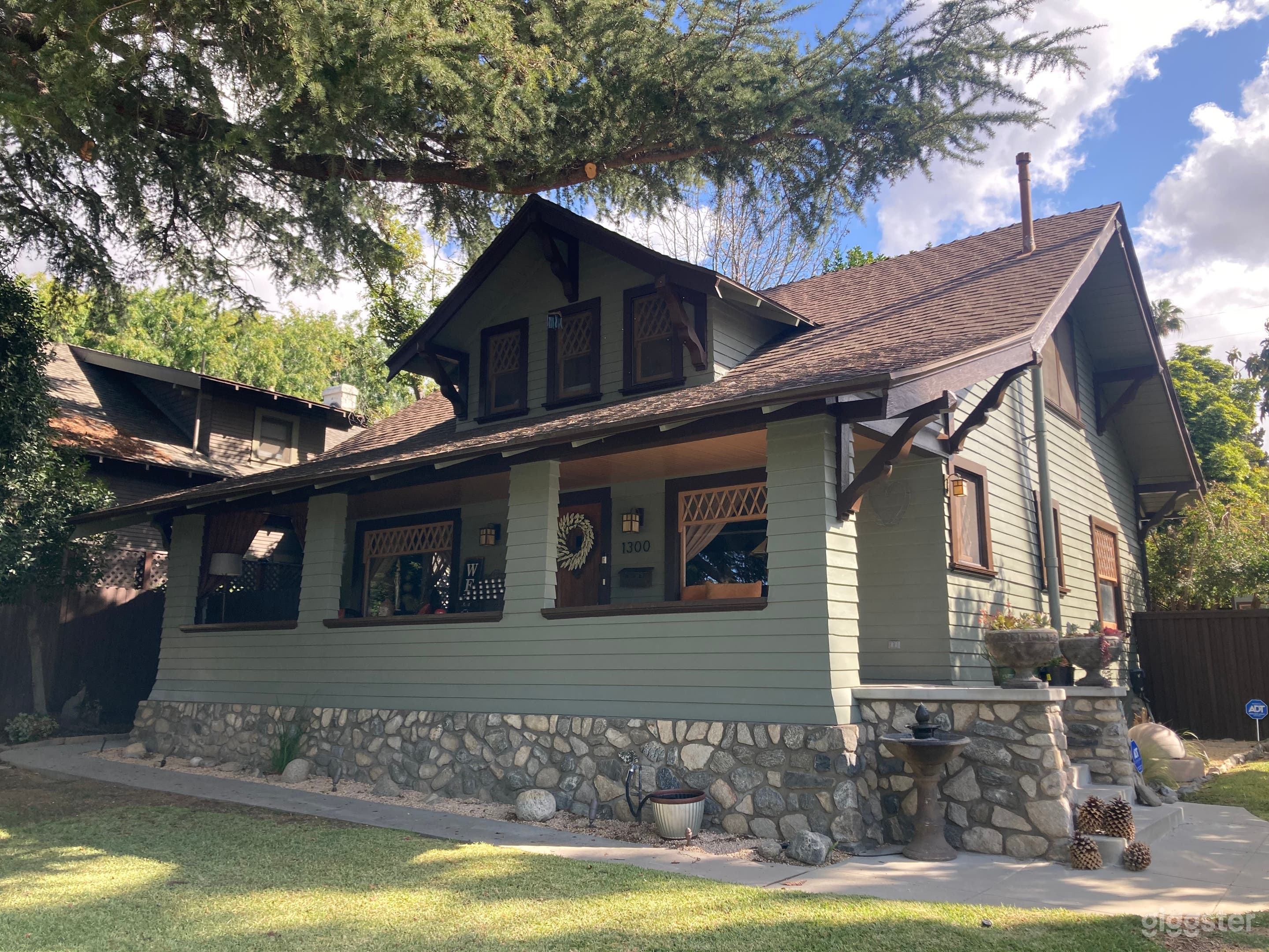 1908 HISTORIC CALIFORNIA CRAFTSMAN in Glendale, CA is located on a Double Corner Lot.