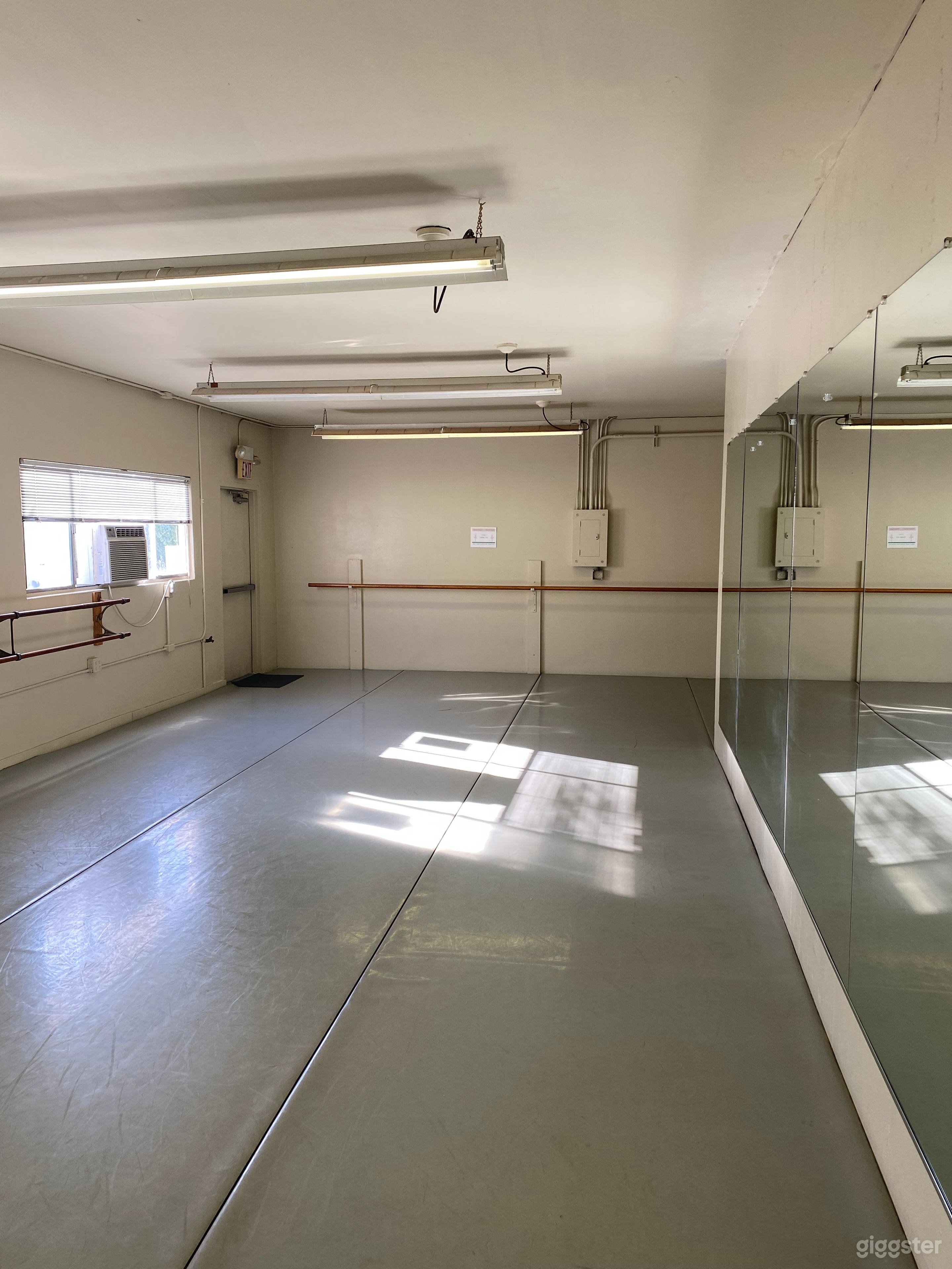 Ballet Dance Studio 4  Photo 2