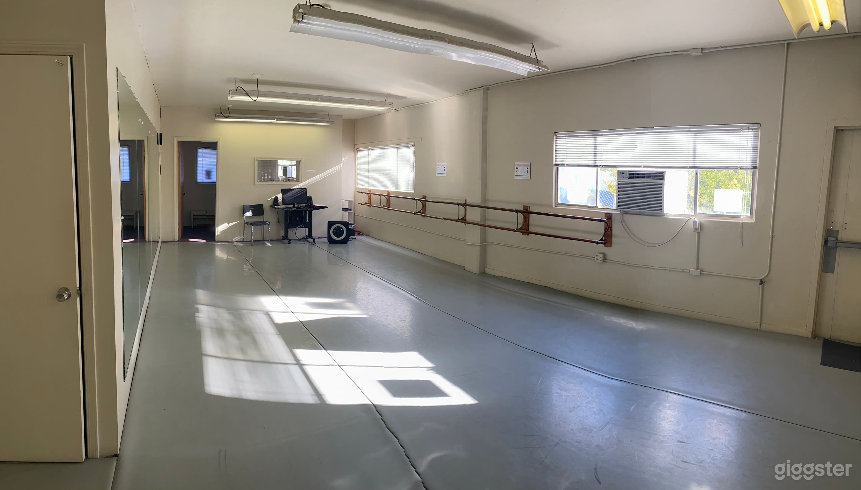 Ballet Dance Studio 4  Photo 1