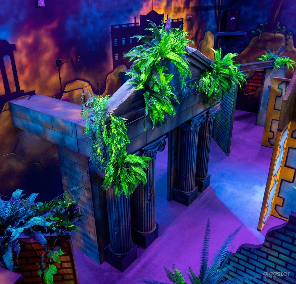 Two-Story Urban Grunge Laser Tag DC Themed Arcade  Arena Photo 1