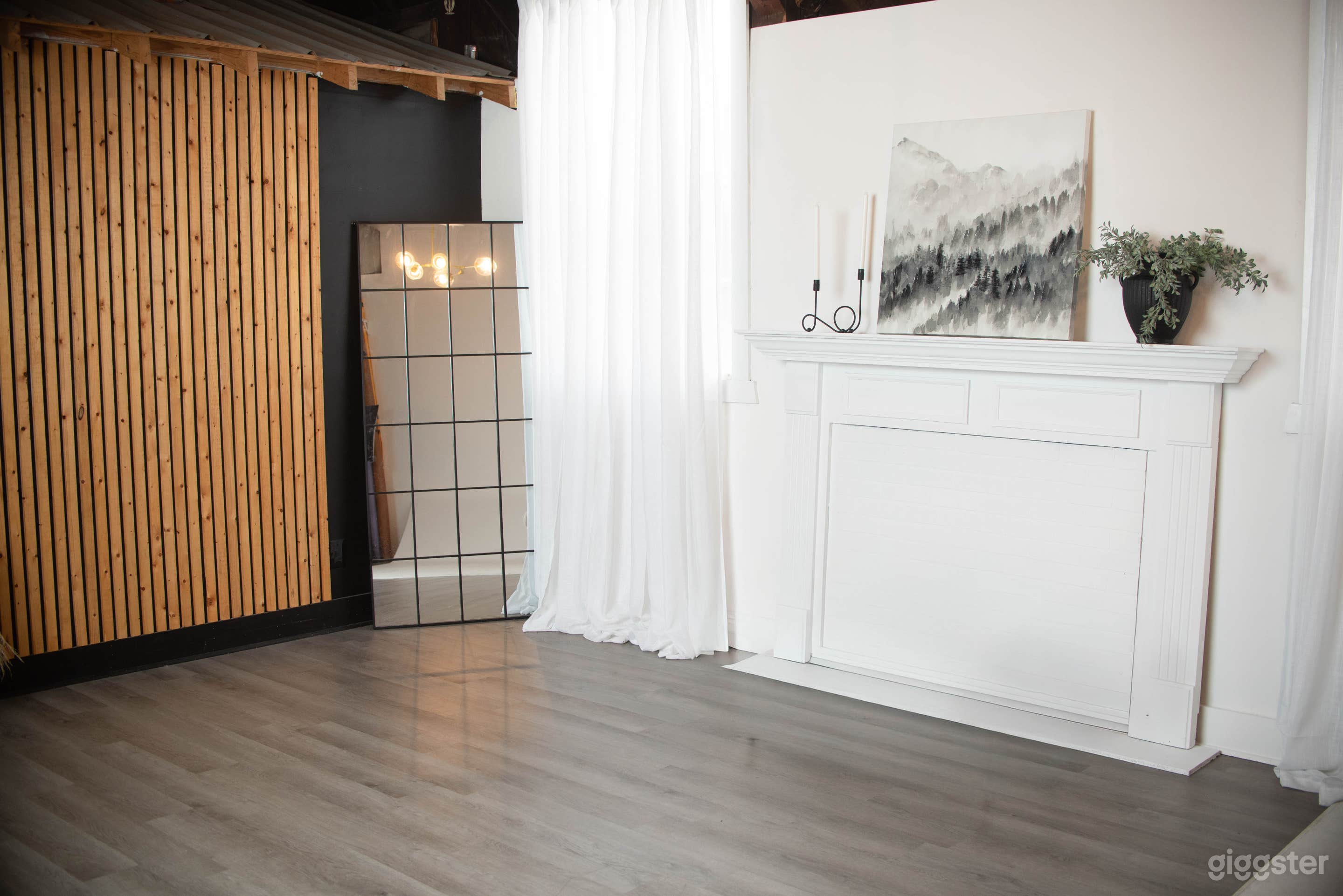 Multipurpose Studio Loft in Germantown Photo 1