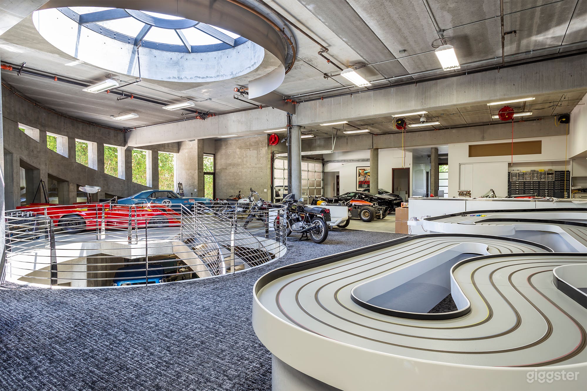 Tony Stark's Garage Photo 2