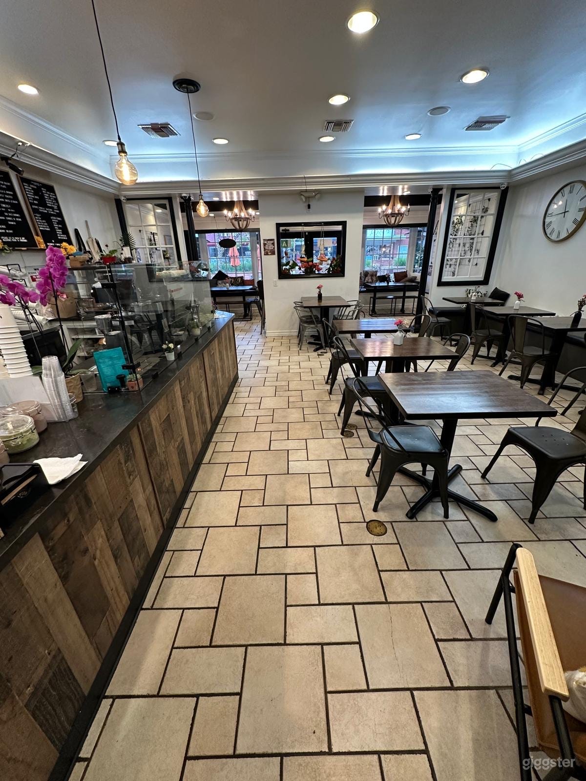 One-of-a-Kind Cafe Location in Montrose Photo 2