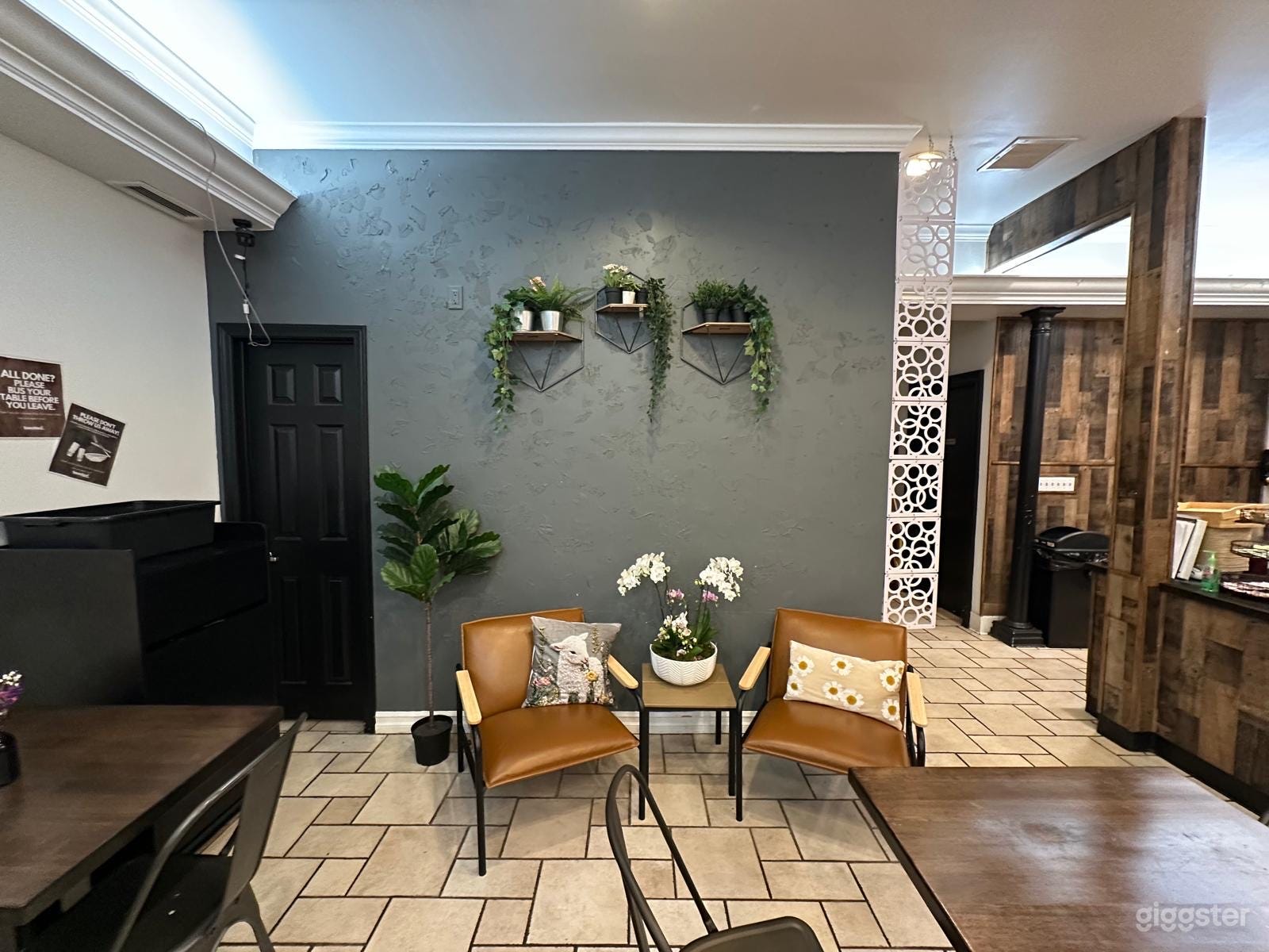 One-of-a-Kind Cafe Location in Montrose Photo 3