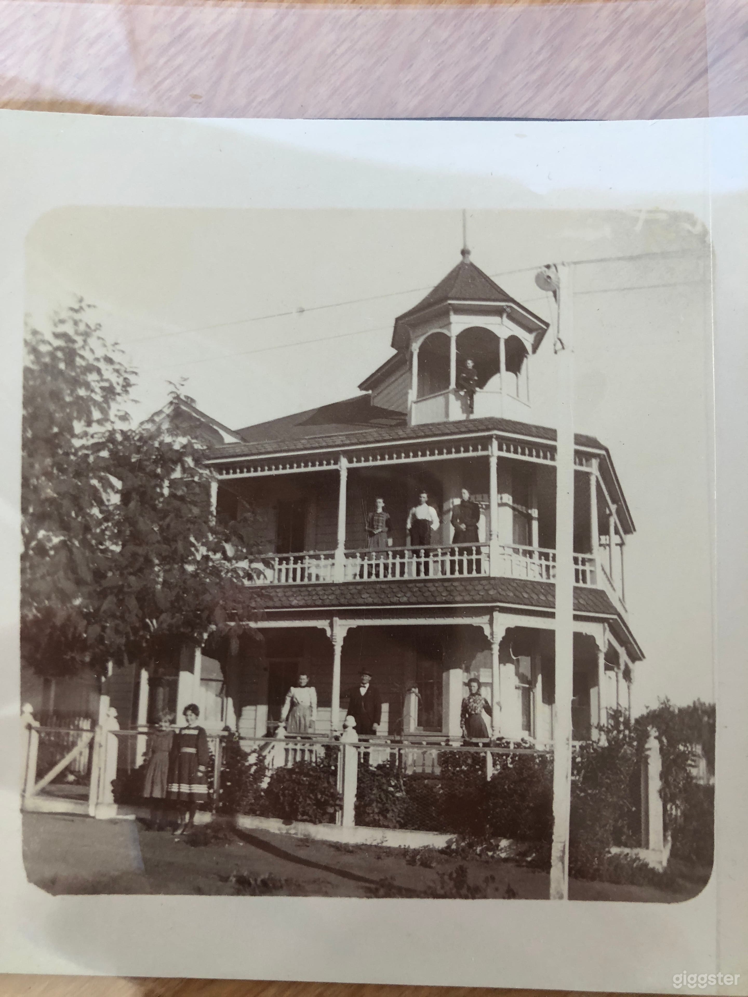 1897 Victorian Home / LA Historic Monument Photo 3